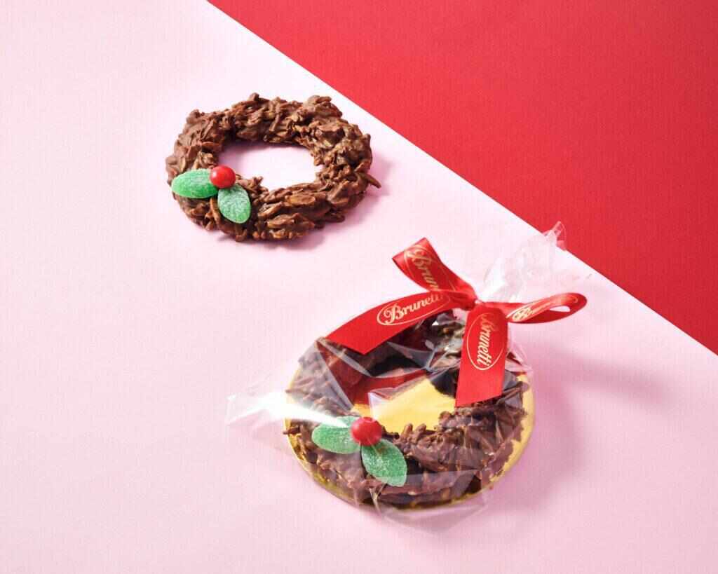 Milk Chocolate Almond Wreath