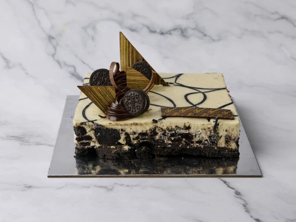 Cookies & Cream Cheesecake