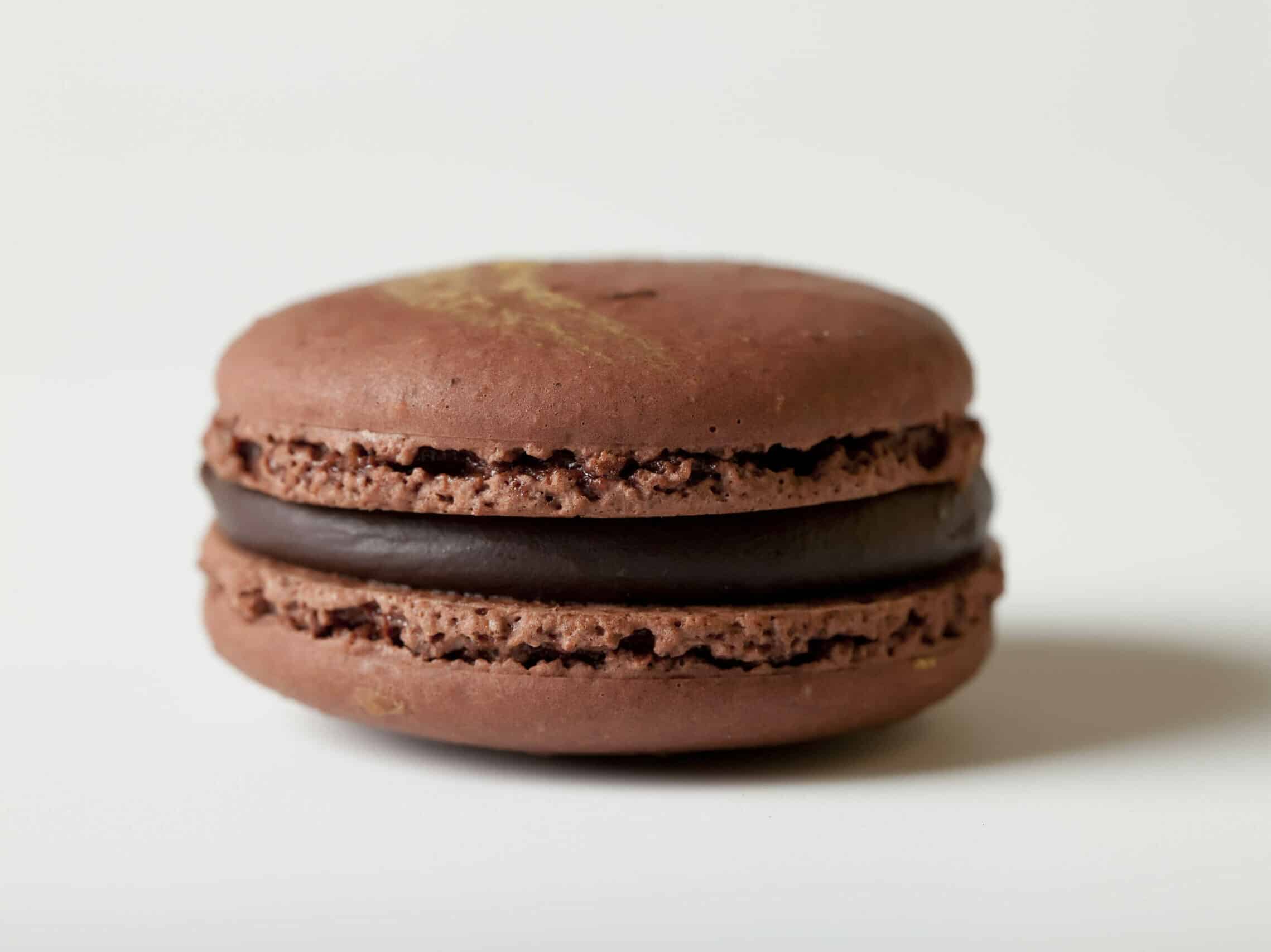 MACARON CHOCOLATE
