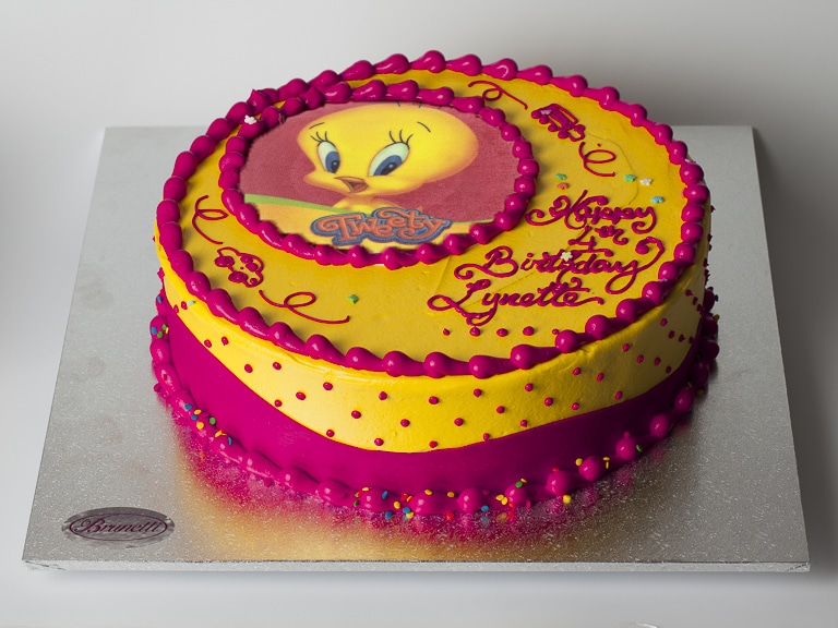 Tweety Novelty Cake